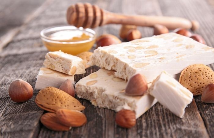 Hacer turrón casero, uno de los planes para diciembre preparar turrón casero