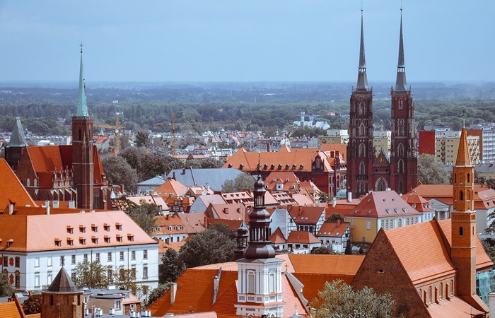 Wroclaw fue una de las ciudades, junto con Dresde, que más sufrió los bombardeos de la Segunda Guerra Mundial Wroclaw, Polonia