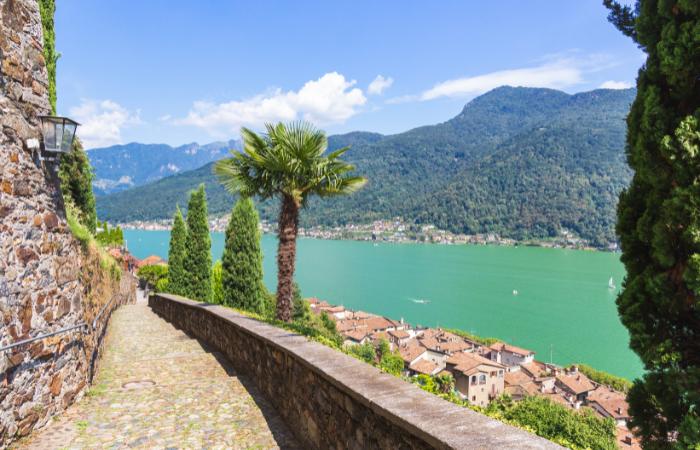 Las vistas al Lago Ceresio son parte del encanto de Morcote morcote suiza