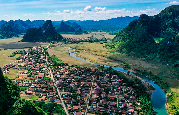 Vietnam tiene infinidad de rincones increíbles, pero Tân Hoá ganó popularidad recientemente Tân Hoá, Vietnam