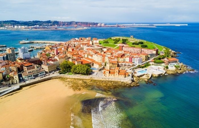 Gijón es la localidad más antigua de Asturias y merece la pena conocerla Ciudades más antiguas de cada provincia: Gijón