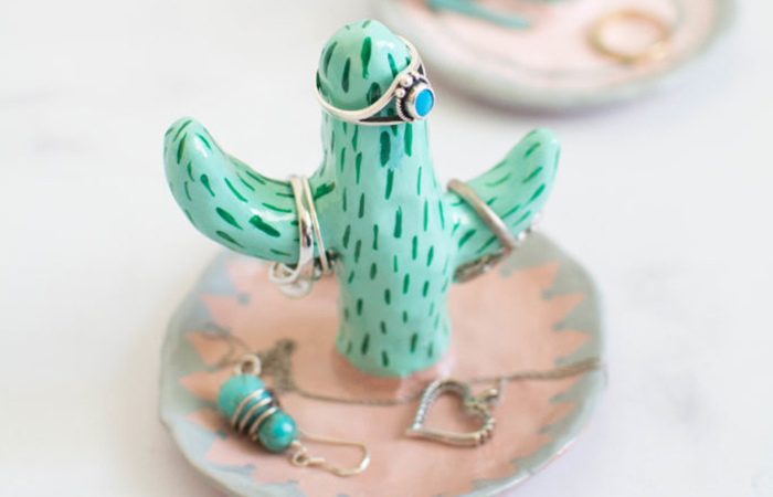 manualidades para regalar figura con forma de cactus cactus porta anillos