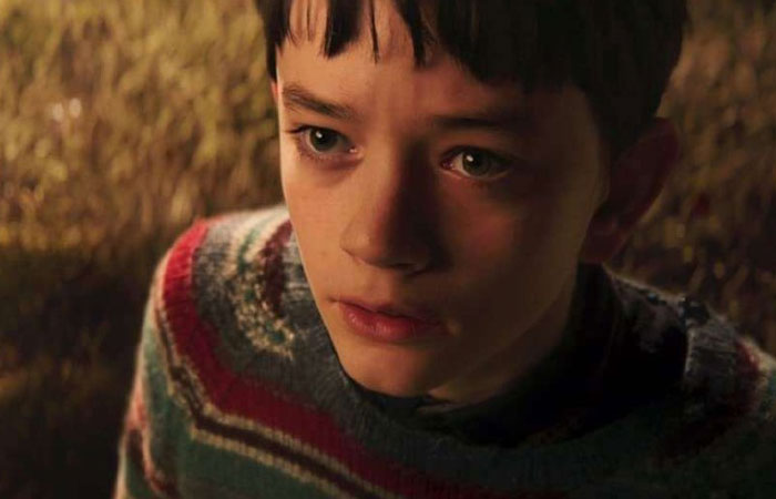 Fotograma de Un monstruo viene a verme Películas contra la violencia en las aulas y el bullying: Un monstruo viene a verme