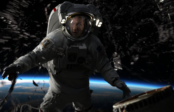 fotograma película moonfall películas y series de prime video: moonfall