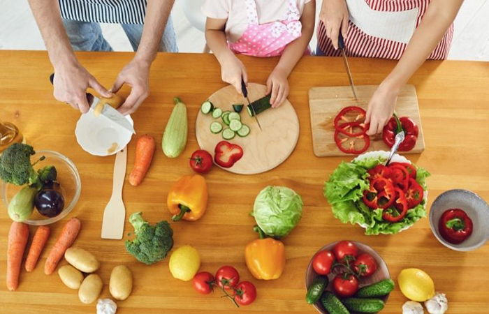 Pasa el día cocinando juntos cocinar en familia