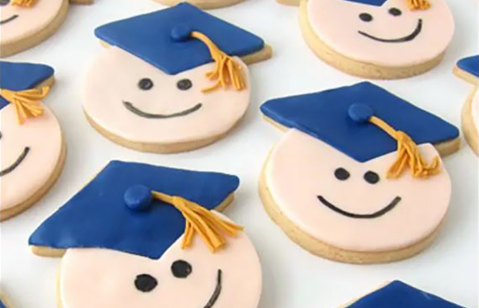Cómo hacer unas galletas de graduación recetas de graduación: galletas con fondant