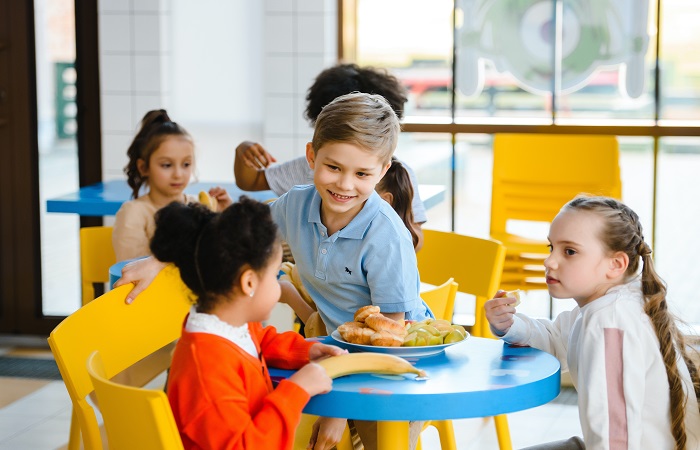 Buscador de ayudas para el fomento de la natalidad de la Comunidad de Madrid, becas comedor