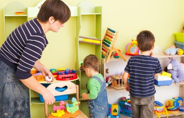 Cómo involucrar a los niños en verano con pequeñas acciones en casa Colaborar en verano con pequeñas acciones en casa