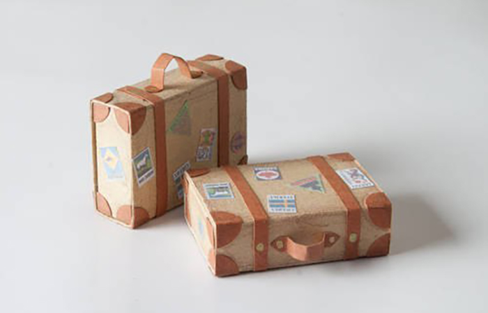 Cómo hacer una maleta con una caja de cerillas cajita con forma de maleta