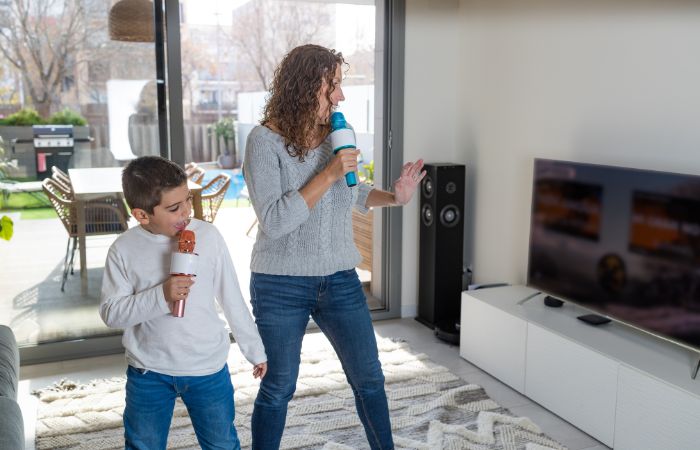 La música puede ser un gran aliado en el aprendizaje de idiomas El karaoke, una ayuda para practicar idiomas