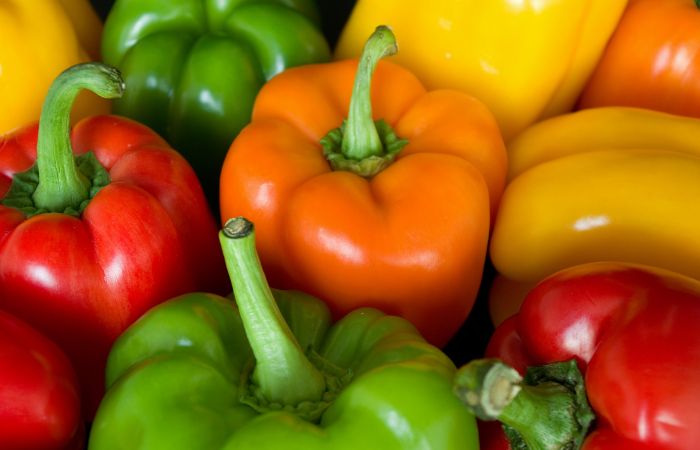 Los pimientos destacan por su aporte de vitamina C Pimientos, ricos en vitamina C