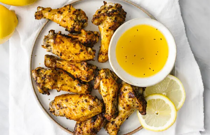 Cómo hacer alitas de pollo con salsa de limón al limón y en freidora de aceite