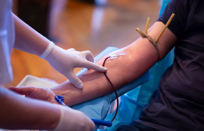 Donación de sangre y vacuna COVID-19 Se permite la vacuna a los donantes de sangre