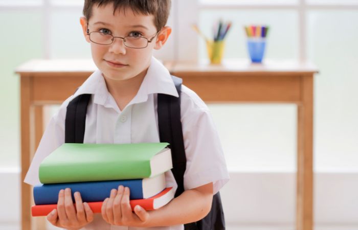 Libros de texto de los niños, deducibles en algunas comunidades autónomas Deducir el gasto de libros de texto