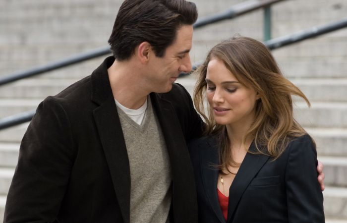 Natalie Portman y Scott Cohen en El amor y otras cosas imposibles El amor y otras cosas imposibles