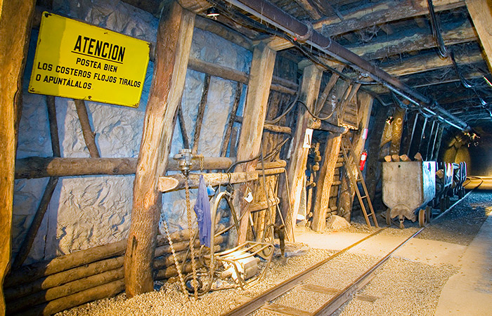 Museo de la Minería y la Industria, un buen plan a cubierto para visitar Asturias en Familia Visitar Asturias en familia : Museo de la Minería y la Industria (MUMI)