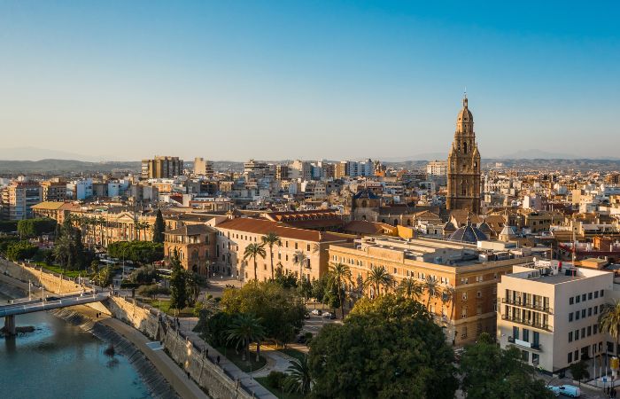 Murcia, una ciudad para recorrer en bicicleta Mejores ciudades para ir en bicicleta: Murcia