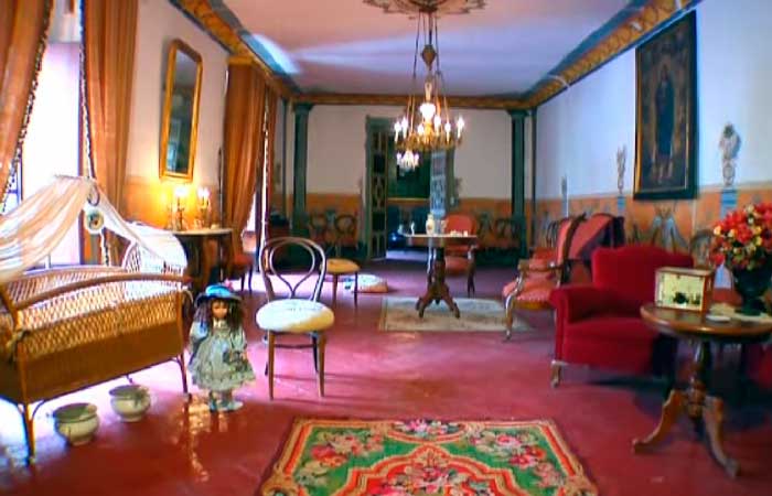 En Casa de los Ulibarri disfrutarás de Cluedo en vivo Casas rurales con Escape Room en Navarra: Casa de los Ulibarri