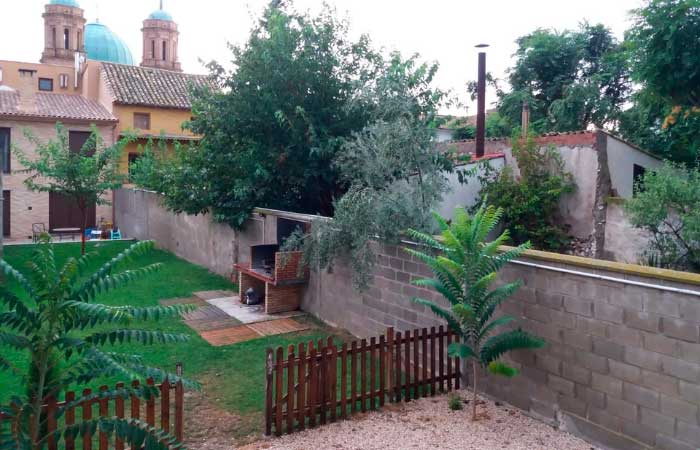 Sigue las pistas de las brujas en esta casa totalmente rehabilitada Casa Alicia, en Aragón
