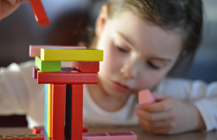 Adaptación curricular por etapas Adaptación curricular desde Educación Infantil