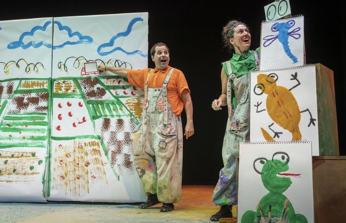 Croma, una historia que mezcla lenguaje teatral y artes plásticas