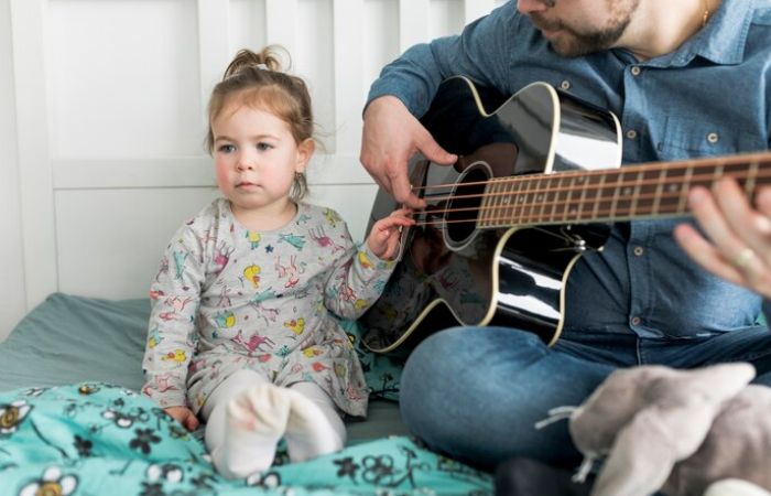 Mi hijo se enfada por todo: la música calma Mi hijo se enfada por todo: cantarles