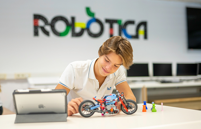 Robótica y otras materias STEAM en La Miranda, Barcelona La miranda: clases de robótica