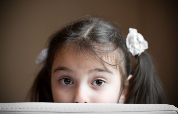 Qué es el miedo y cómo ayudar a los niños a regularlo