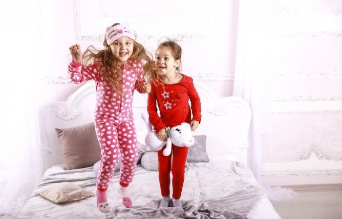 Fiestas de pijamas, primera noche fuera de casa Primera noche fuera de casa: emoción
