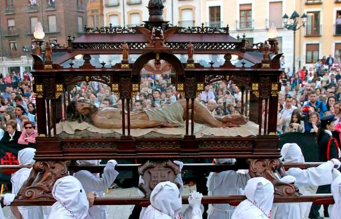 La de Palencia es una de las más bonitas semanas santas de interés turístico internacional Semanas santas de interés turístico internacional en España: Palencia