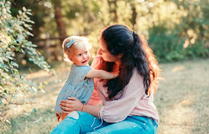 Apresurar una rabieta puede enseñar que los sentimientos son inapropiados cómo gestionar las rabietas según montessori: apoyar sin interferir