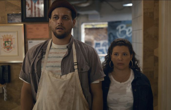 Fotograma película El horror de Dolores Roach películas y series de Prime Video