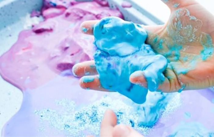 Cómo hacer oobleck de galaxias Oobleck para hacer manualidade de galaxias