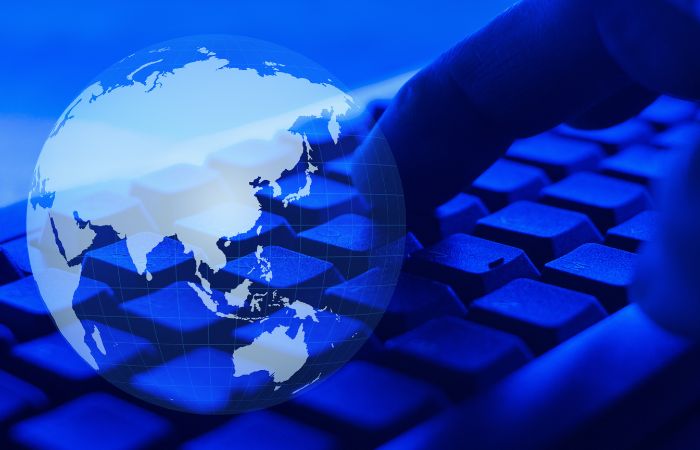Riesgos de compartir imágenes en internet la intimidad y la imagen del menor, en grave riesgo en la dark web