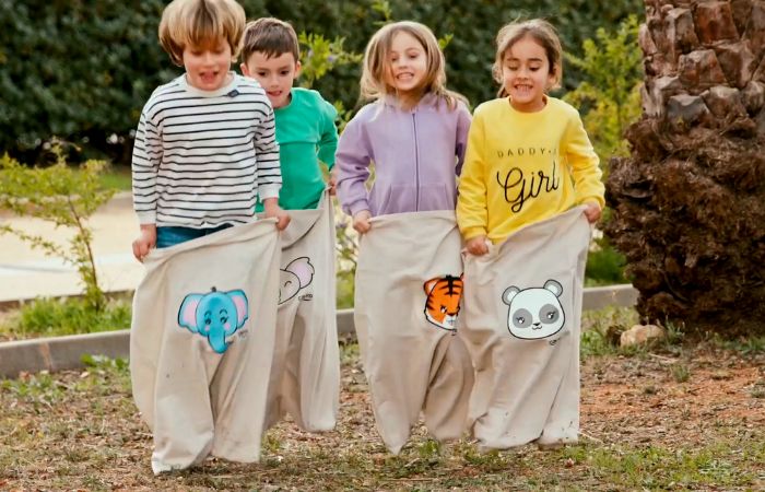 Juegos al aire libre Cayro