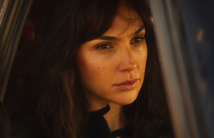 Fotograma película Agente Stone estreno de Netflix