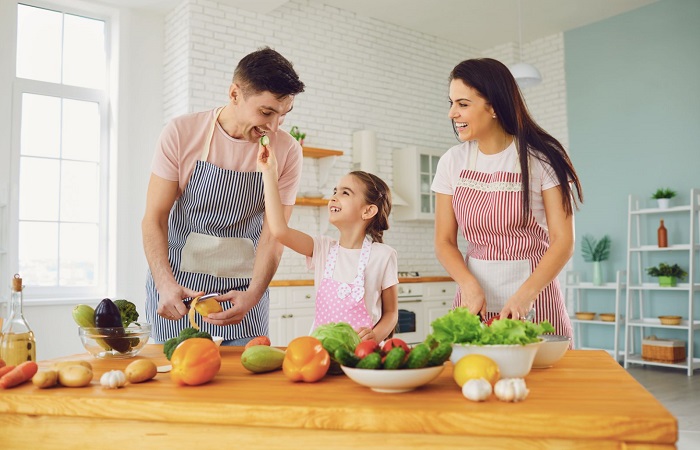 Cenas equilibradas y ligeras en verano Cenas ligeras para fomentar el sueño en verano
