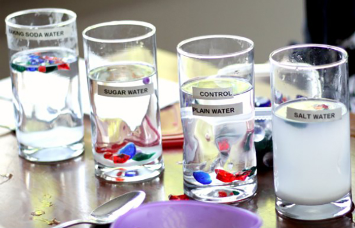 Cómo hacer un experimento de densidad Ideas para hacer un experimento de densidad