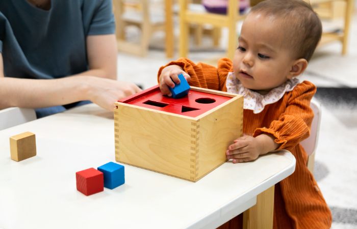 Caja de permanencia Montessori