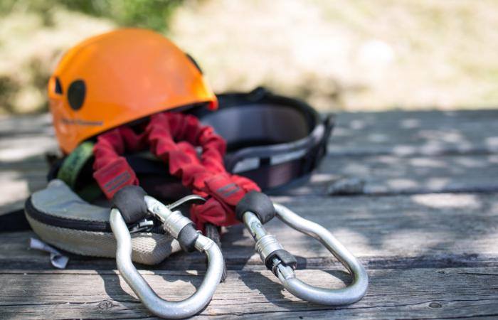 No dejes de utilizar la protección aunque los tramos sean sencillos vias ferratas fáciles de España