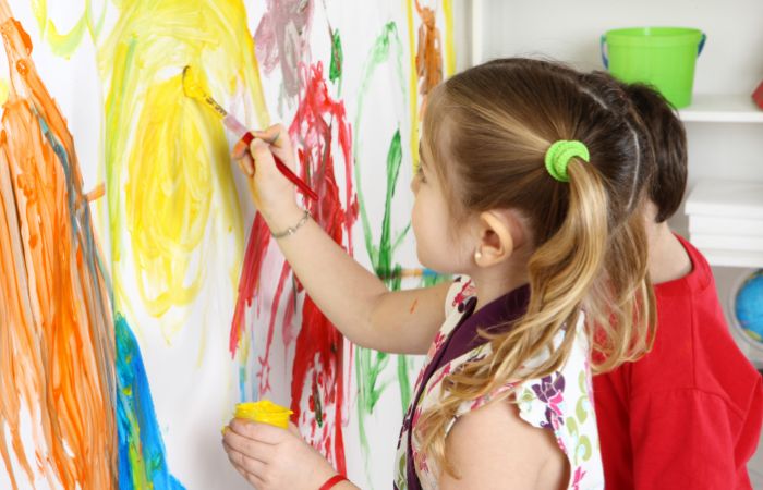 Palabras, palabras, palabras. Taller de pintura para niños en Tamara Kreisler Gallery