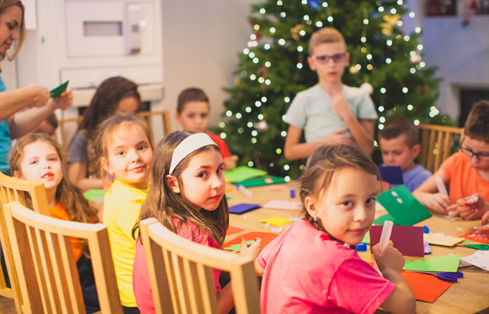 la escuela infantil, una gran familia En la escuela infantil se comparten muchas cosas