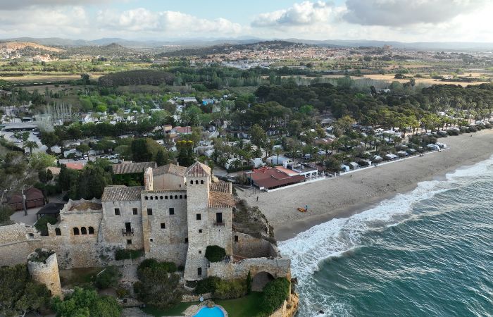 Tamarit Beach Resort: lujo, relax y diversión para toda la familia