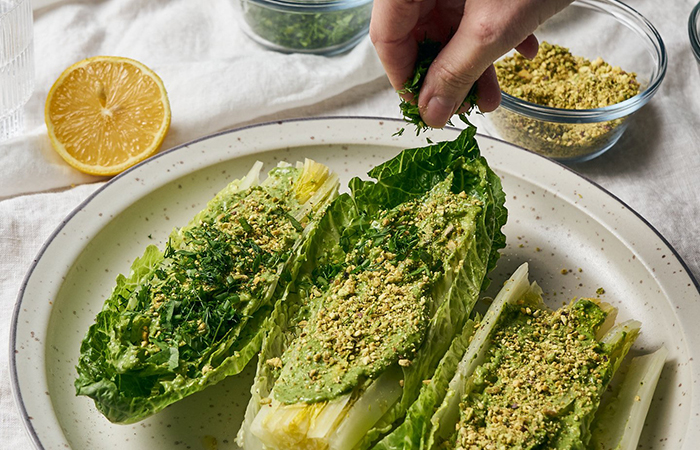 Plato fácil de cogollos con pistachos cogollos con pistachos