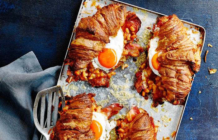 cruasán con relleno de desayuno inglés Rellenos para cruasán: con desayuno inglés