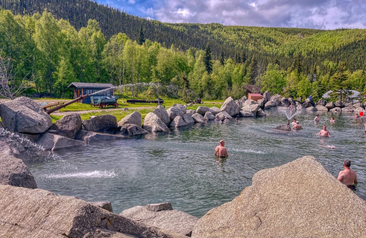 Para ver auroras boreales visita chena hot springs entre agosto y mayo chena hot springs alaska