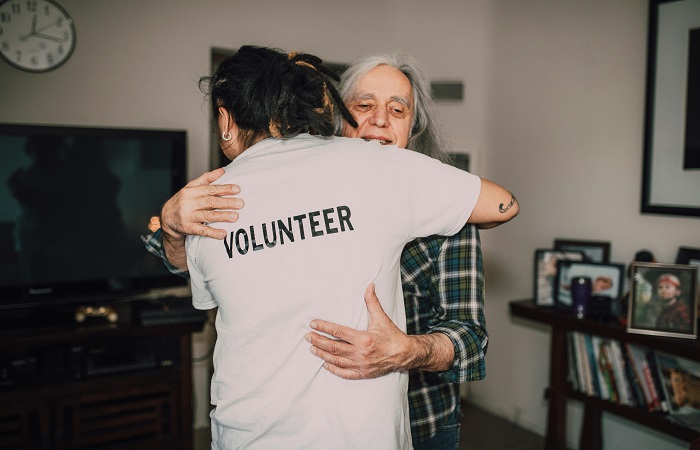 Relación entre el voluntariado y la salud mental de los adolescentes El voluntariado puede mejorar la salud mental de los adolescentes