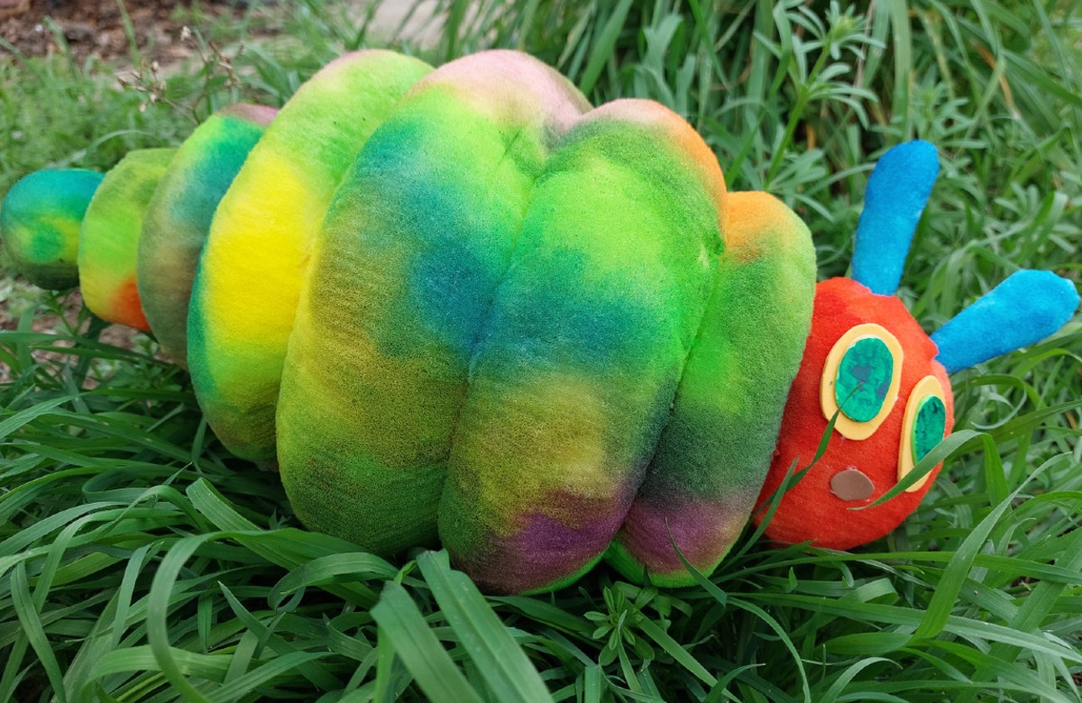 La oruga de colores