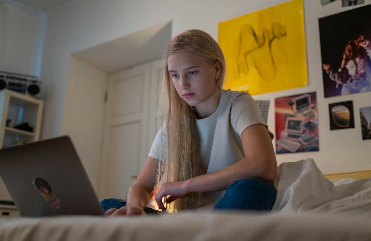 Ser adolescente actualmente Aislamiento de los adolescentes de hoy en día