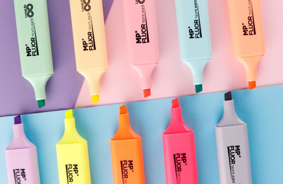 marcadores fluor de muchos colores Marcadores de todos los colores